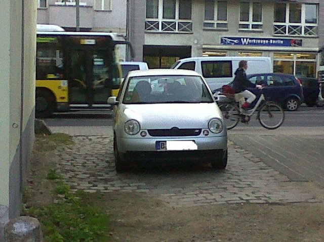 goldenes Auto